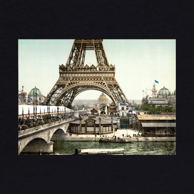 Base of The Eiffel Tower by Bravuramedia